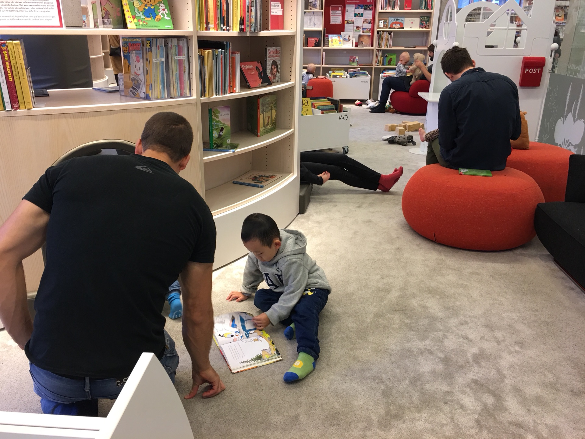 Stadsbibliotek Stadsbibliotek