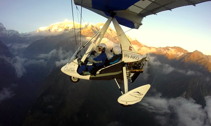 尼泊尔 博卡拉滑翔机/三角翼/滑翔翼动力小飞机体验(接送 保险,和资深