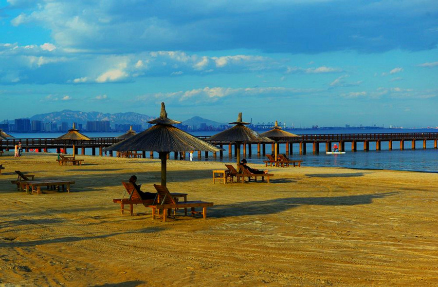 北戴河2日游(翡翠岛 夏都大酒窖 浅水湾亲子木栈道 送价值198的桃红