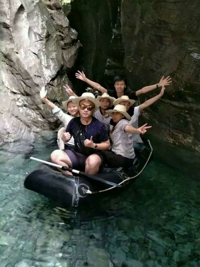 想去的屏山峡谷