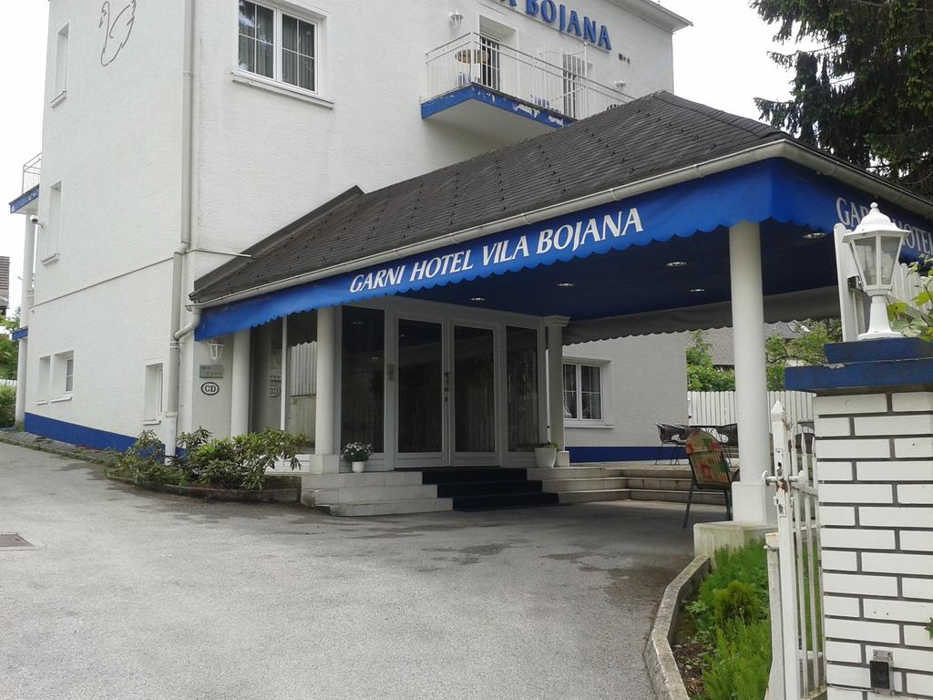 博亚娜镇酒店 Hotel Vila Bojana