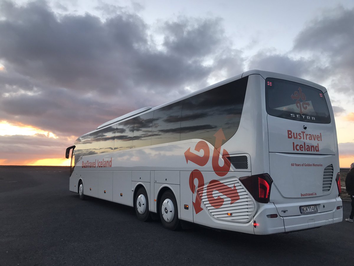 冬季去冰岛,自驾还是当地拼团?如何选团?