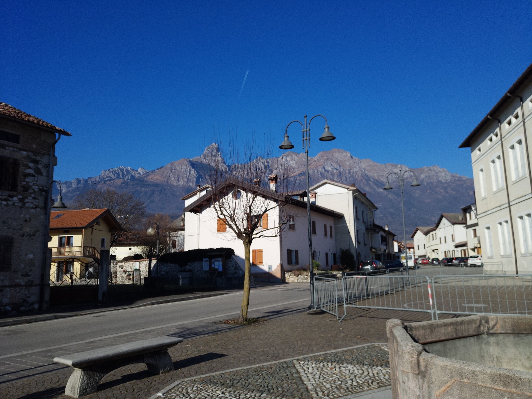 前郭尔罗斯县到贝卢诺旅游