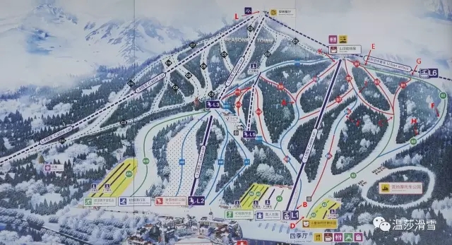 富龙滑雪场垂直落差482米,这是官方公布的信息,但雪道图中未注明起始