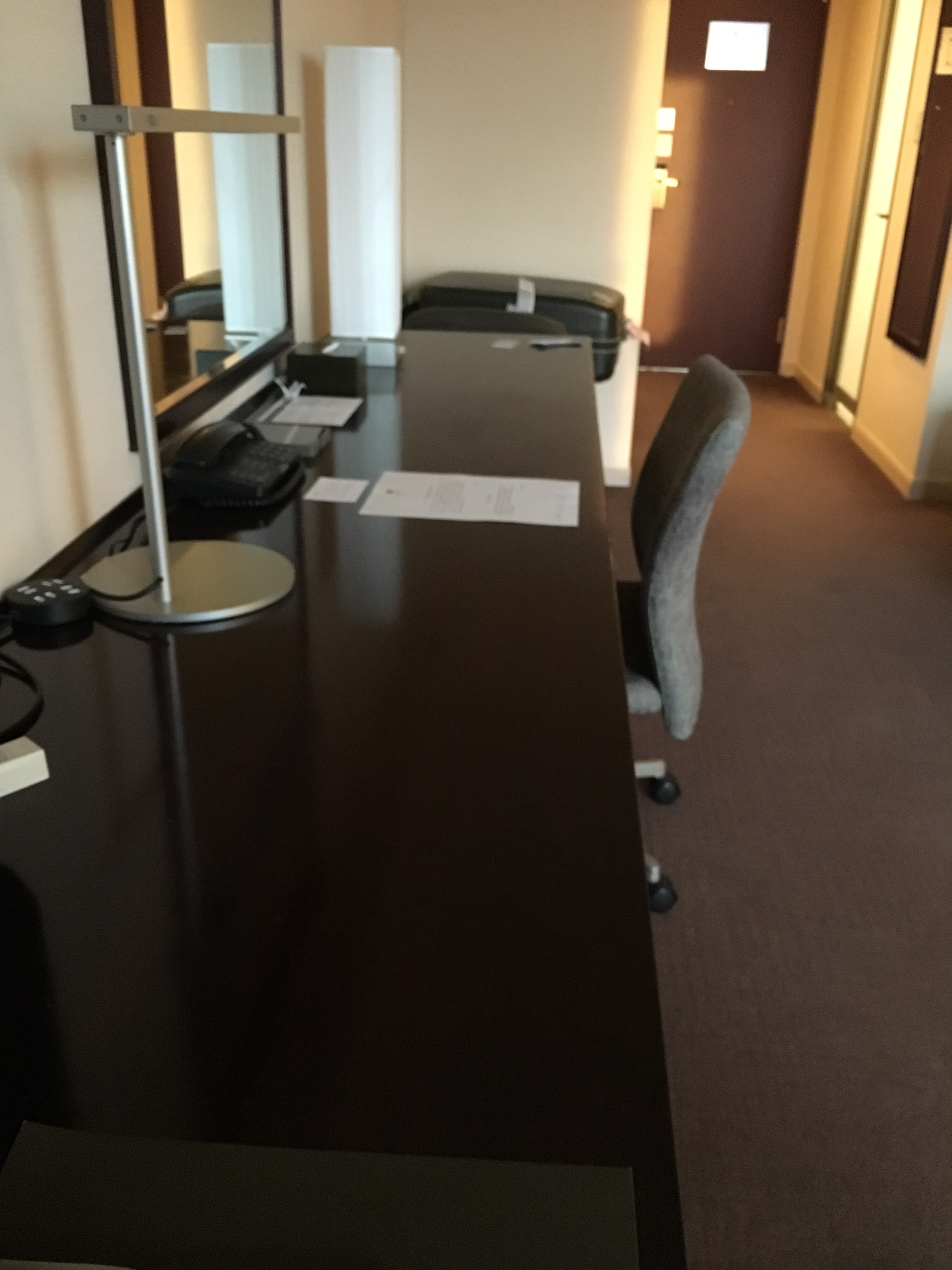 去东京塔 浅草寺 镰仓 迪士尼 住新宿哪个酒店好