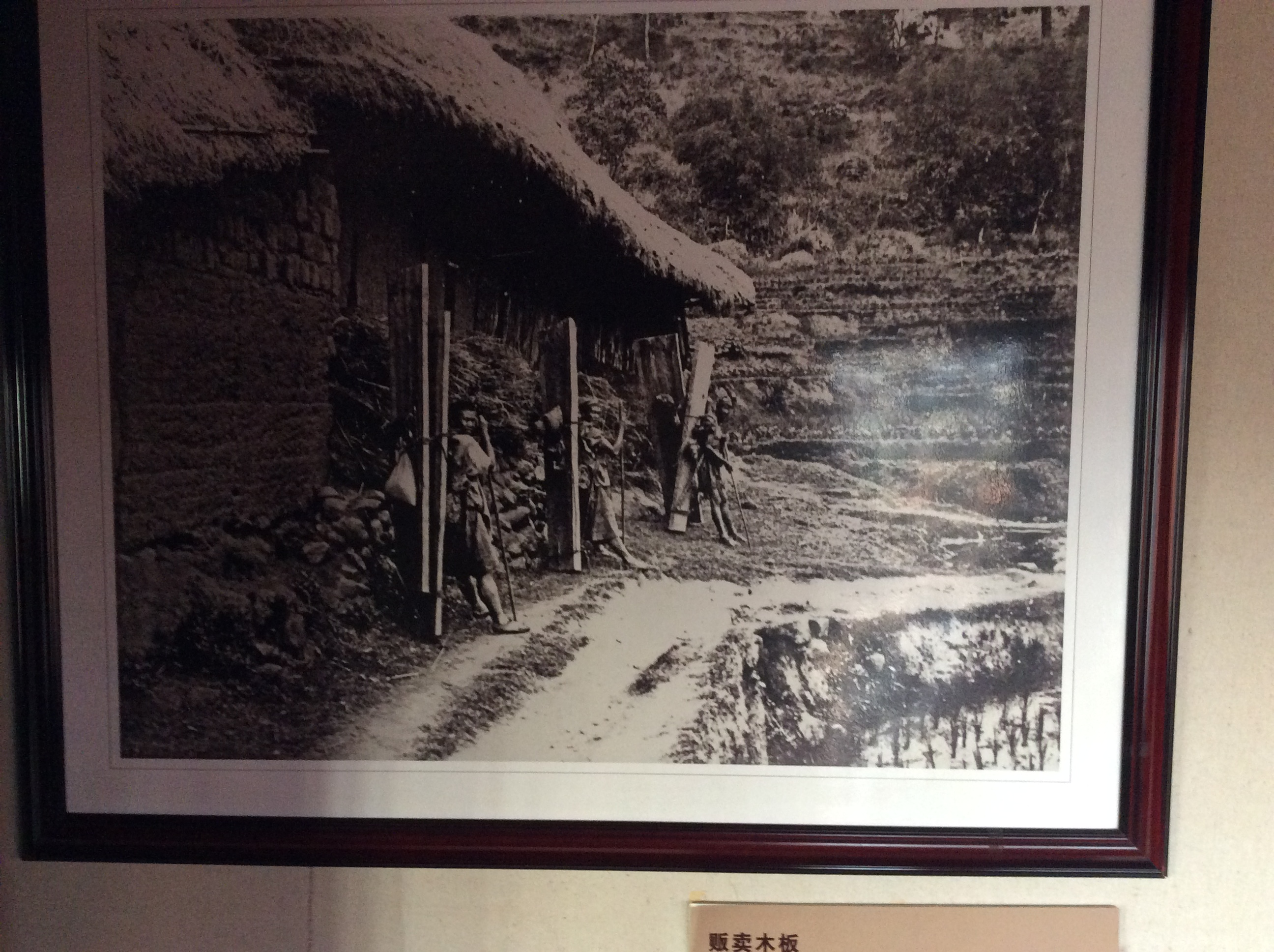 云南建水县临安古城之百年老照片鉴赏极其少见和珍贵