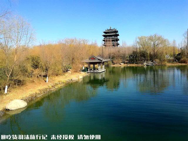 濟南旅行大明湖畔尋找夏雨荷的我卻偶遇九女泉仙女泉中戲水