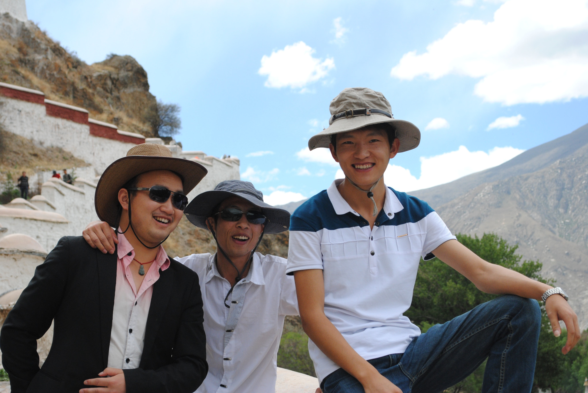2013年毕业旅行兄弟三人西藏行