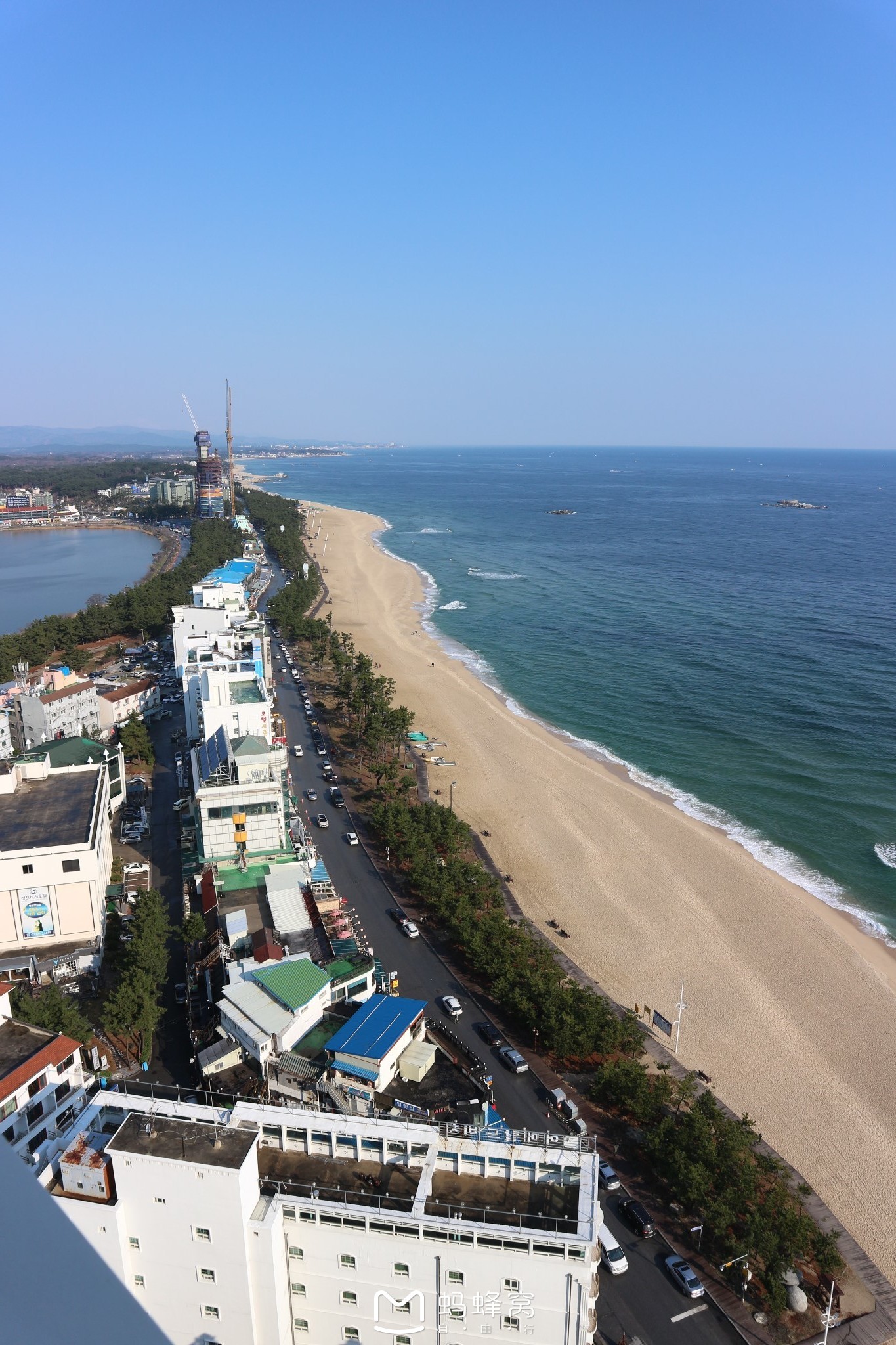 韩国江原道江陵市镜浦台海边发现蓝色大海的传说