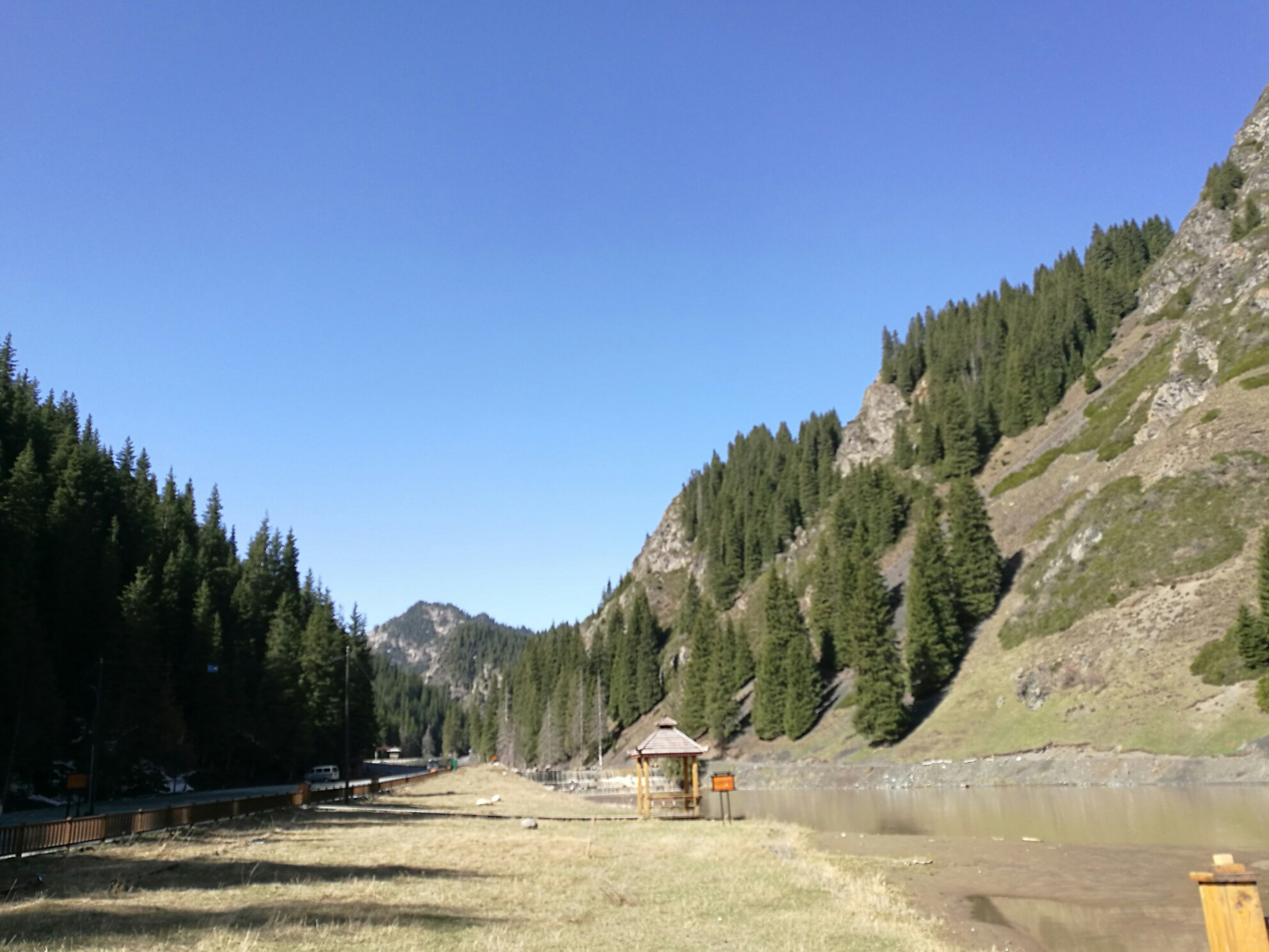 美麗的天山大峽谷,烏魯木齊旅遊攻略 - 馬蜂窩