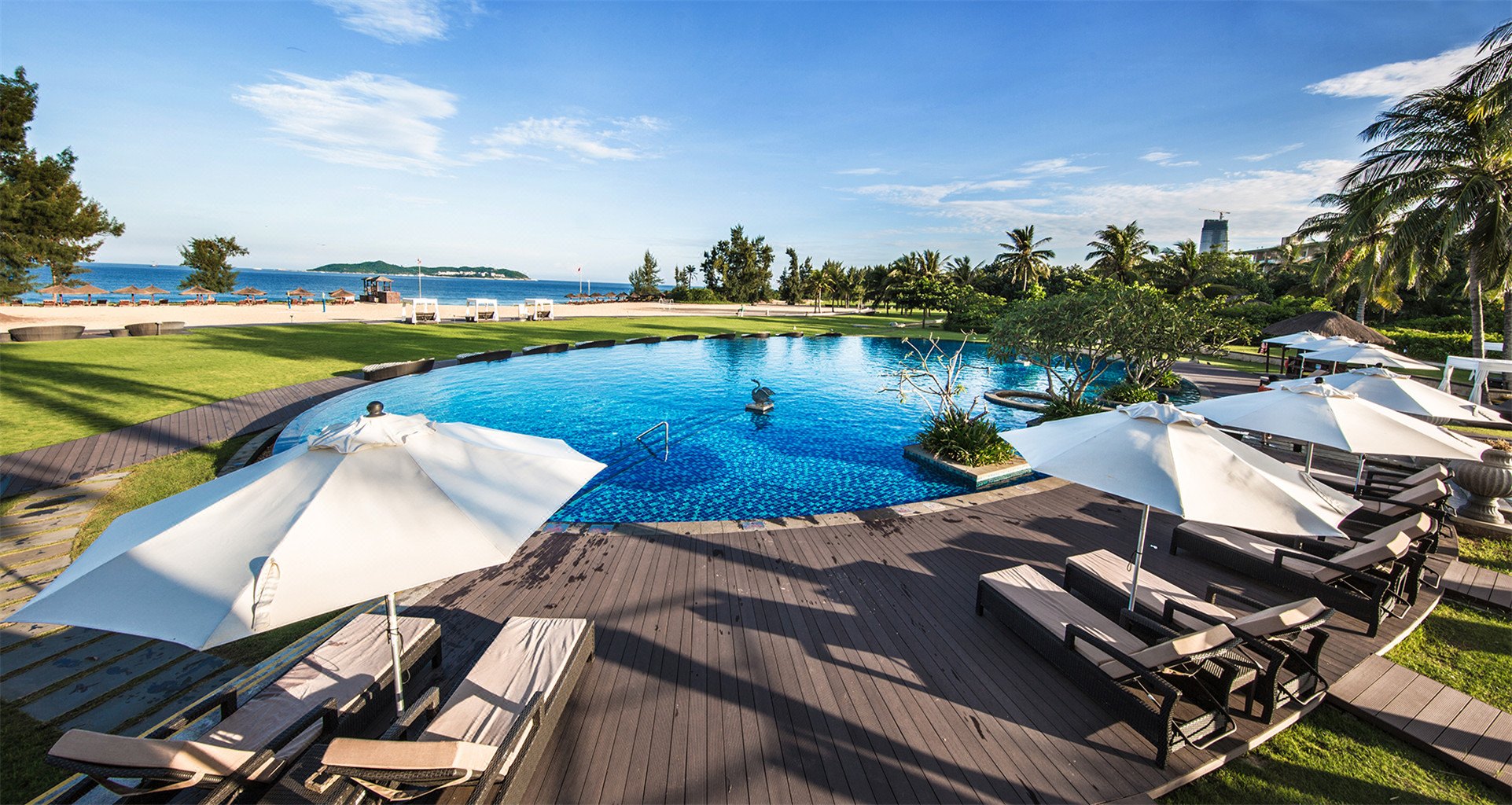 三亚海棠湾康莱德酒店3天2晚套餐双人份早餐漂浮下午茶网红泳圈spa代