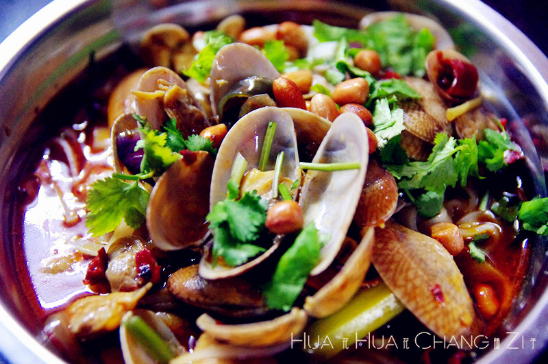 花花肠子贵州美食旅游编辑都匀美食专场一半先给你一半正在叙