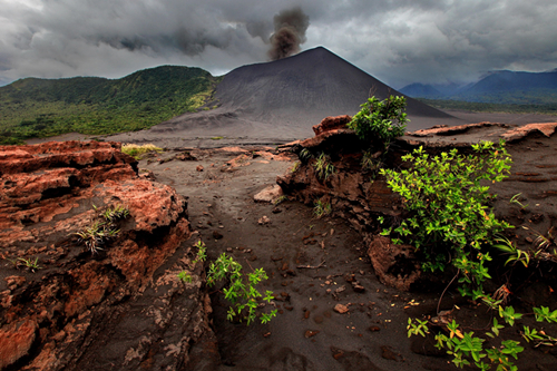 私家定制团 / 瓦努阿图塔纳岛3日亲近火山之旅(可亲近活火山 神秘裸族
