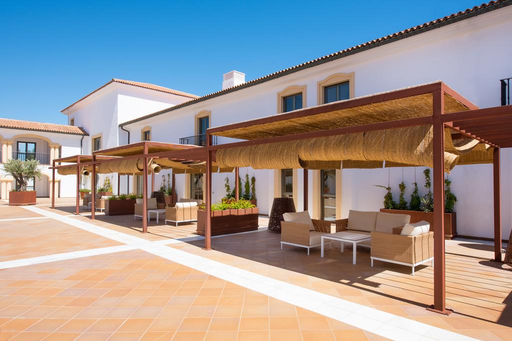 伊波罗之星安达卢西亚海滩酒店 Iberostar Andalucia Playa