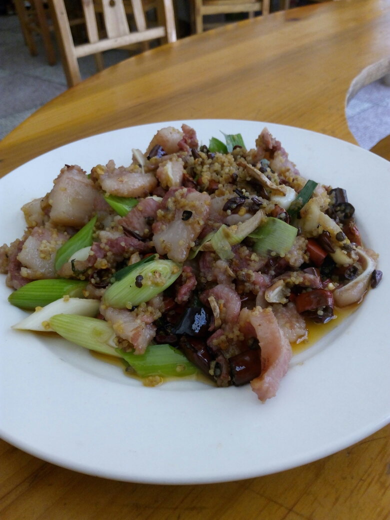 荔波的当地特色美食