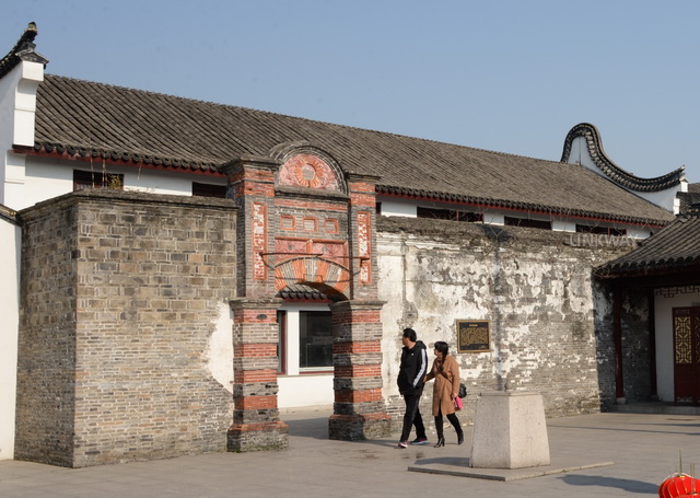 戏台的北侧,这是 浦东望族奚氏邸宅,始建于清光绪初年.