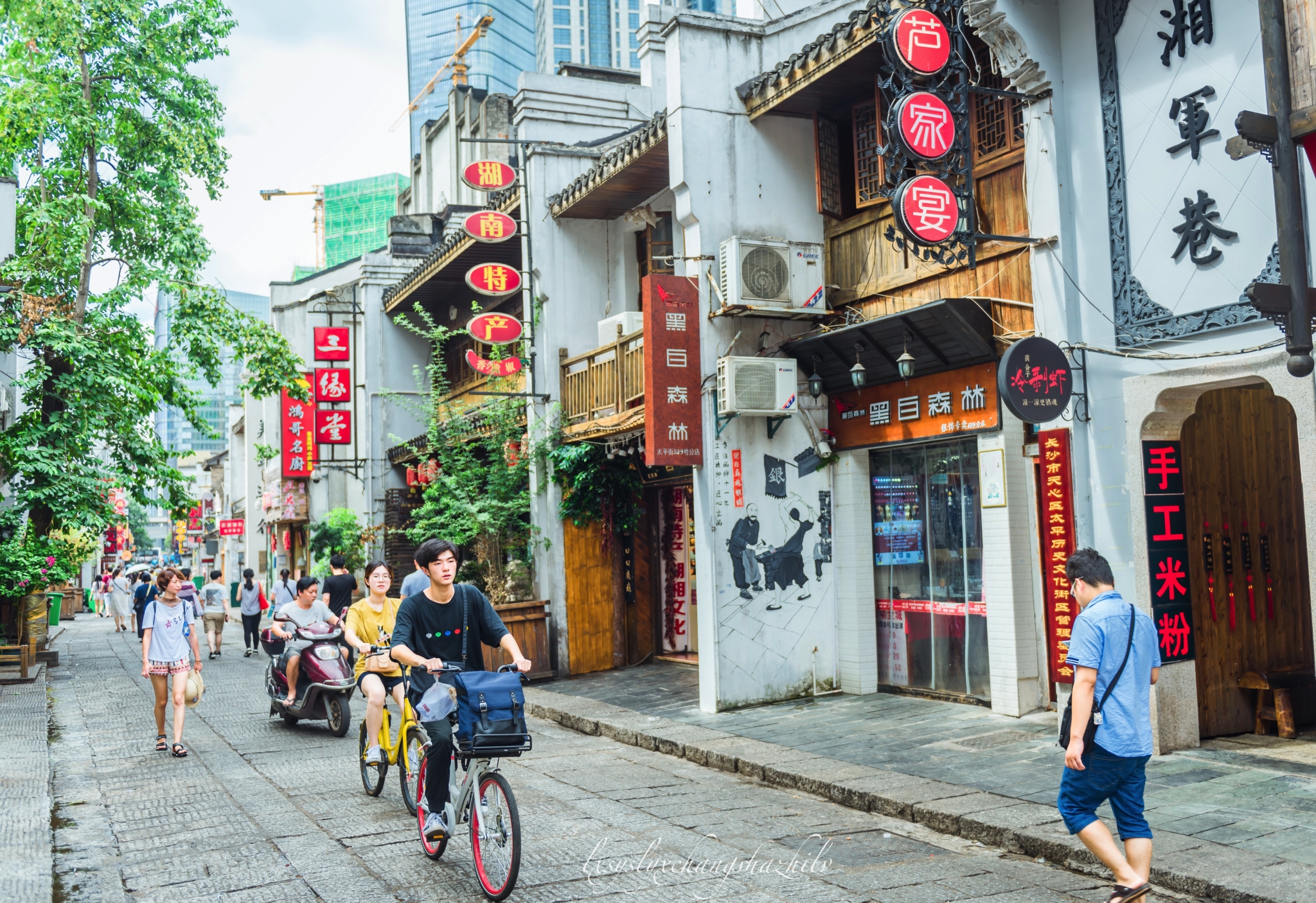 太平街位于长沙老城区南部,街区以太平街为主线,北至五一大道,南到