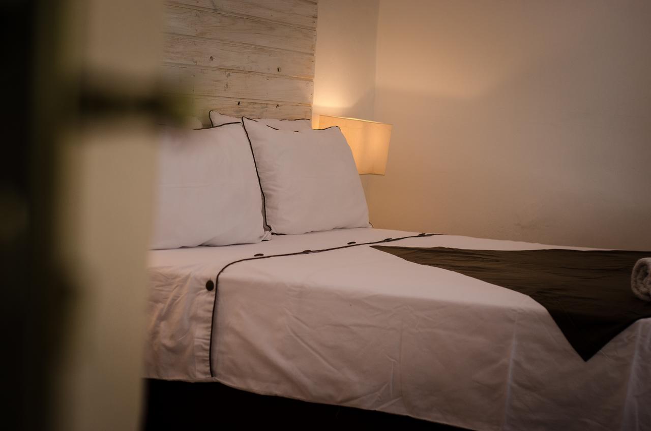 拉里保迪耶里餐厅酒店 Hôtel Restaurant La Ribaudière