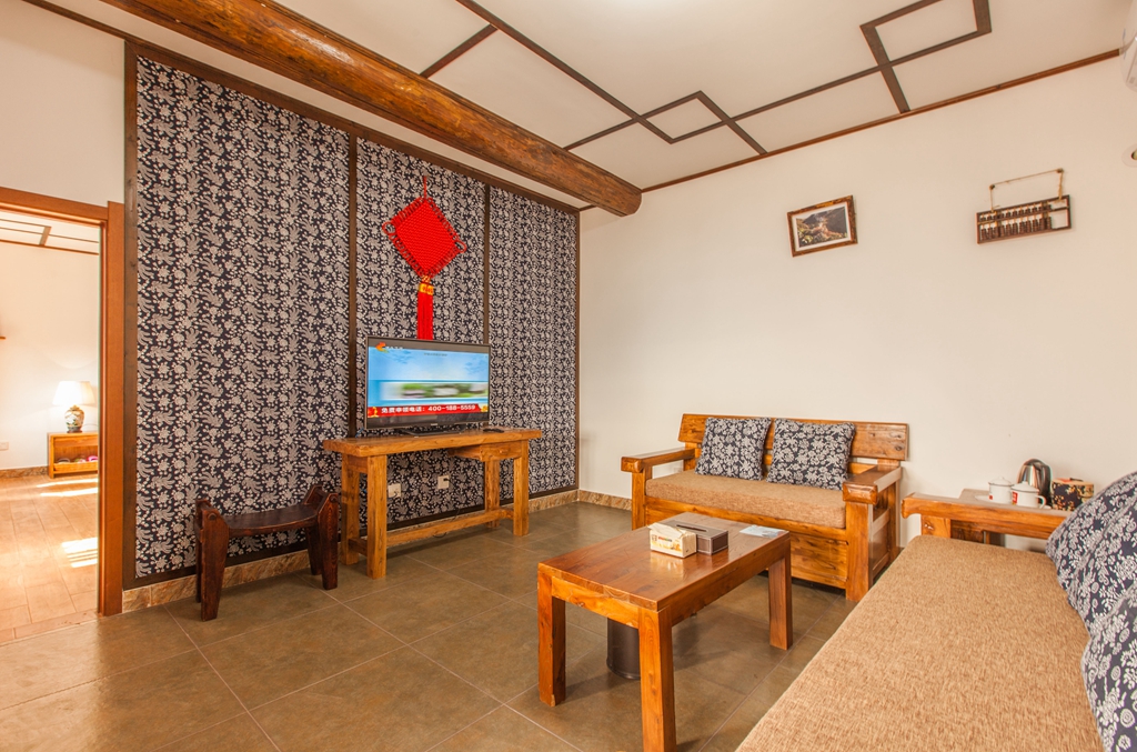 北京房山奢华农家院里的乡村隐居云上石屋早餐坡峰岭景区门票