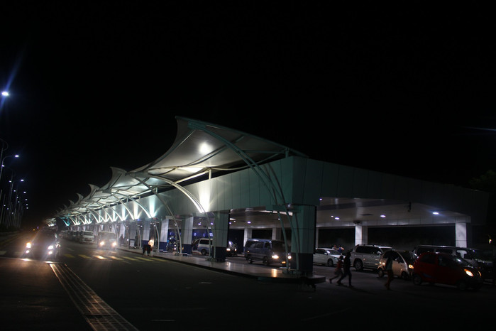 注:由于班达拉奈克国际机场一直被称为科伦坡国际机场,大家都以为它在