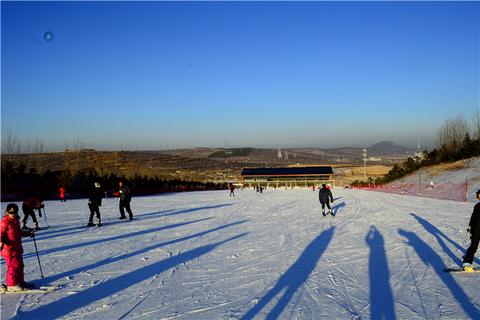 海兰江滑雪场