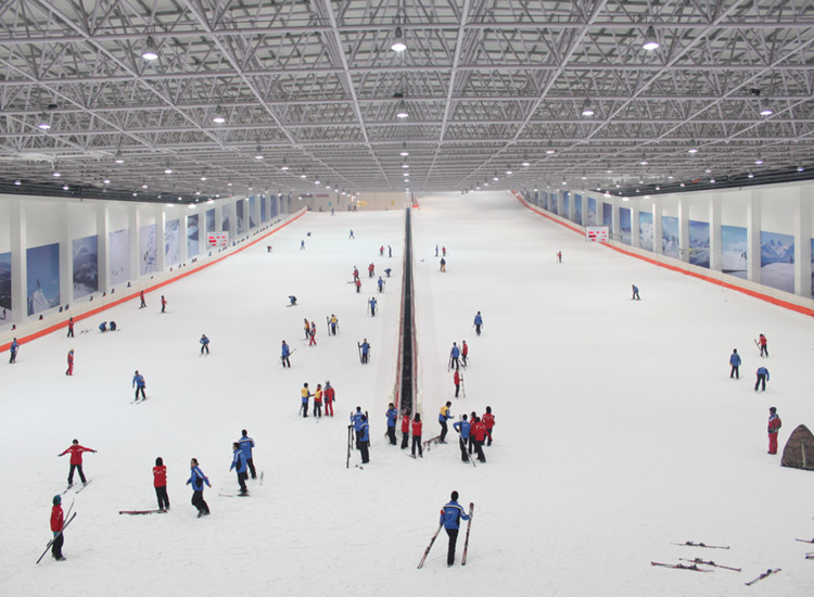 冰雪世界 一年365天滑雪场 绍兴乔波冰雪世界4小时滑雪 电子票当天可