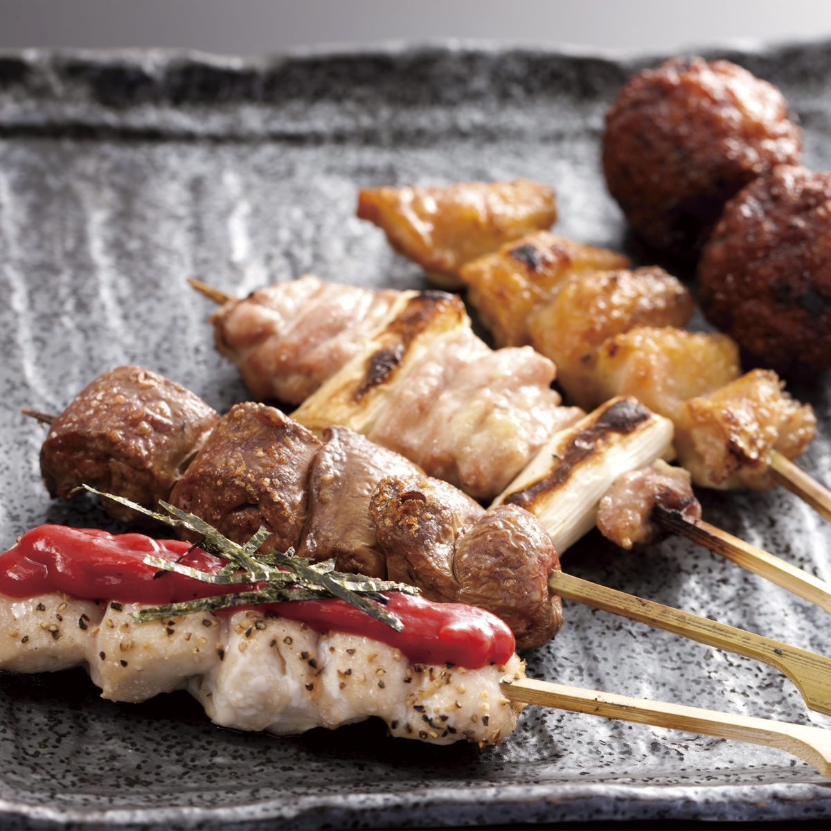 东京美食-宫崎地鸡炭火烧 车 银座八丁目店