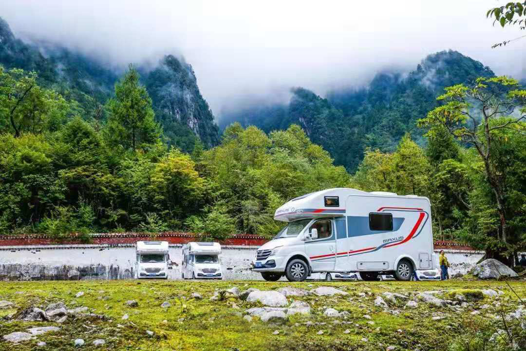 云南房车租赁房车租赁房车出租房车自驾游家用c本可驾手自一体c本驾驶