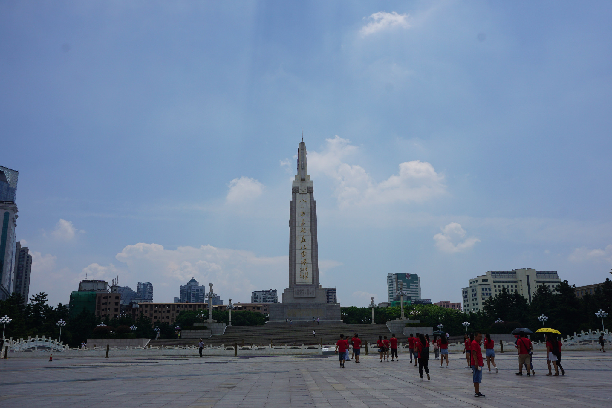 八一广场