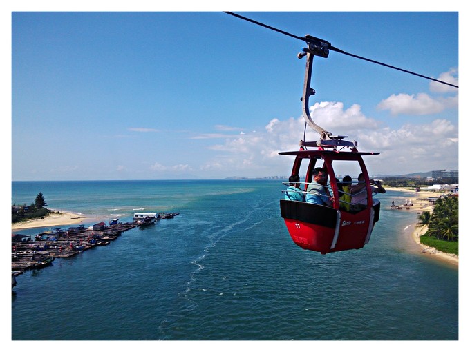 【全景游】成都飞三亚 双飞6天5晚 半自助游(全程5晚海边同一酒店