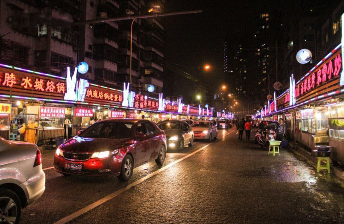 桂林雙高往返貴陽5天4晚高端私家團住西江觀璀璨夜景vip8人精緻小團