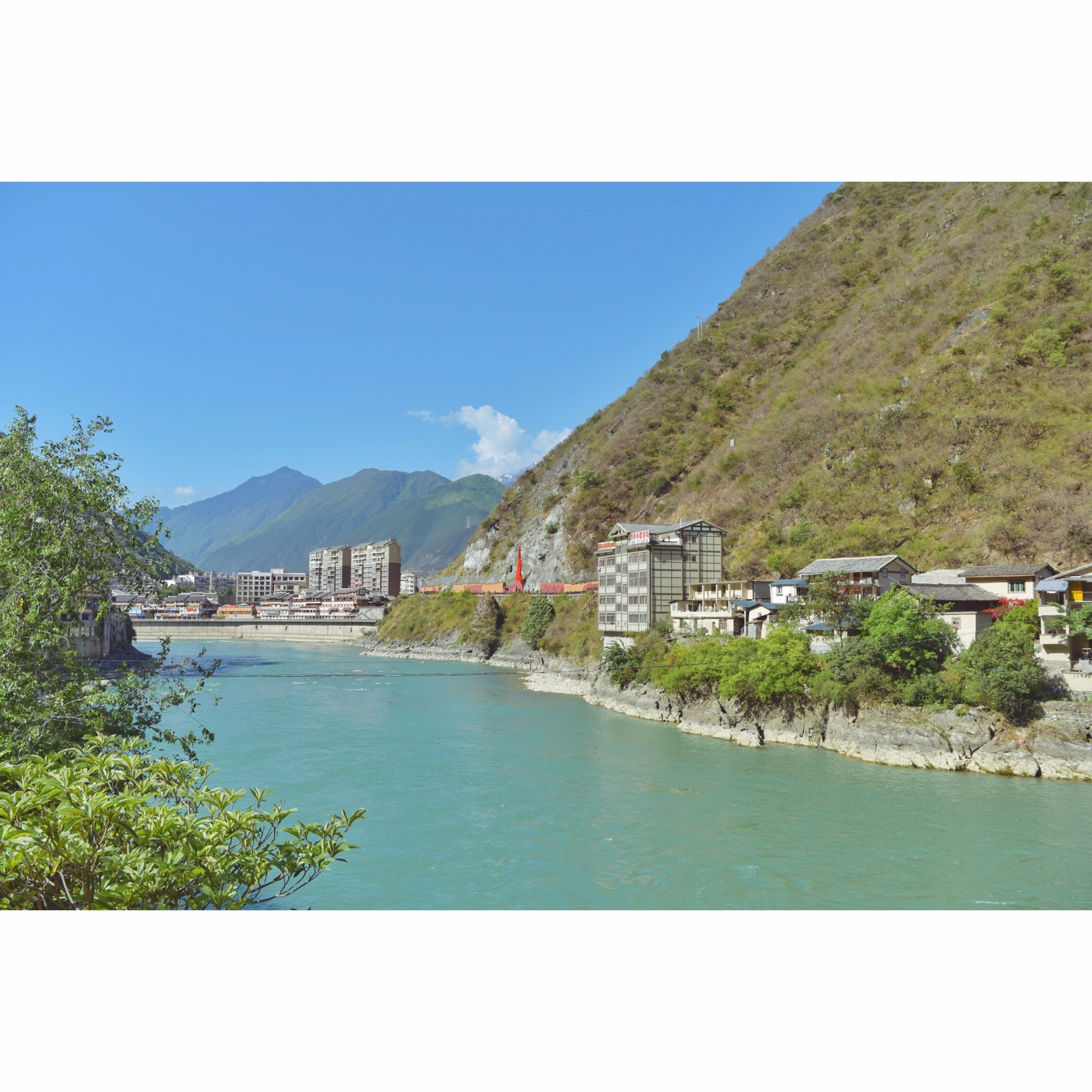 历经沧海阅尽悲欢心方倦知返五一重庆出发泸定康定木格措新都桥塔公