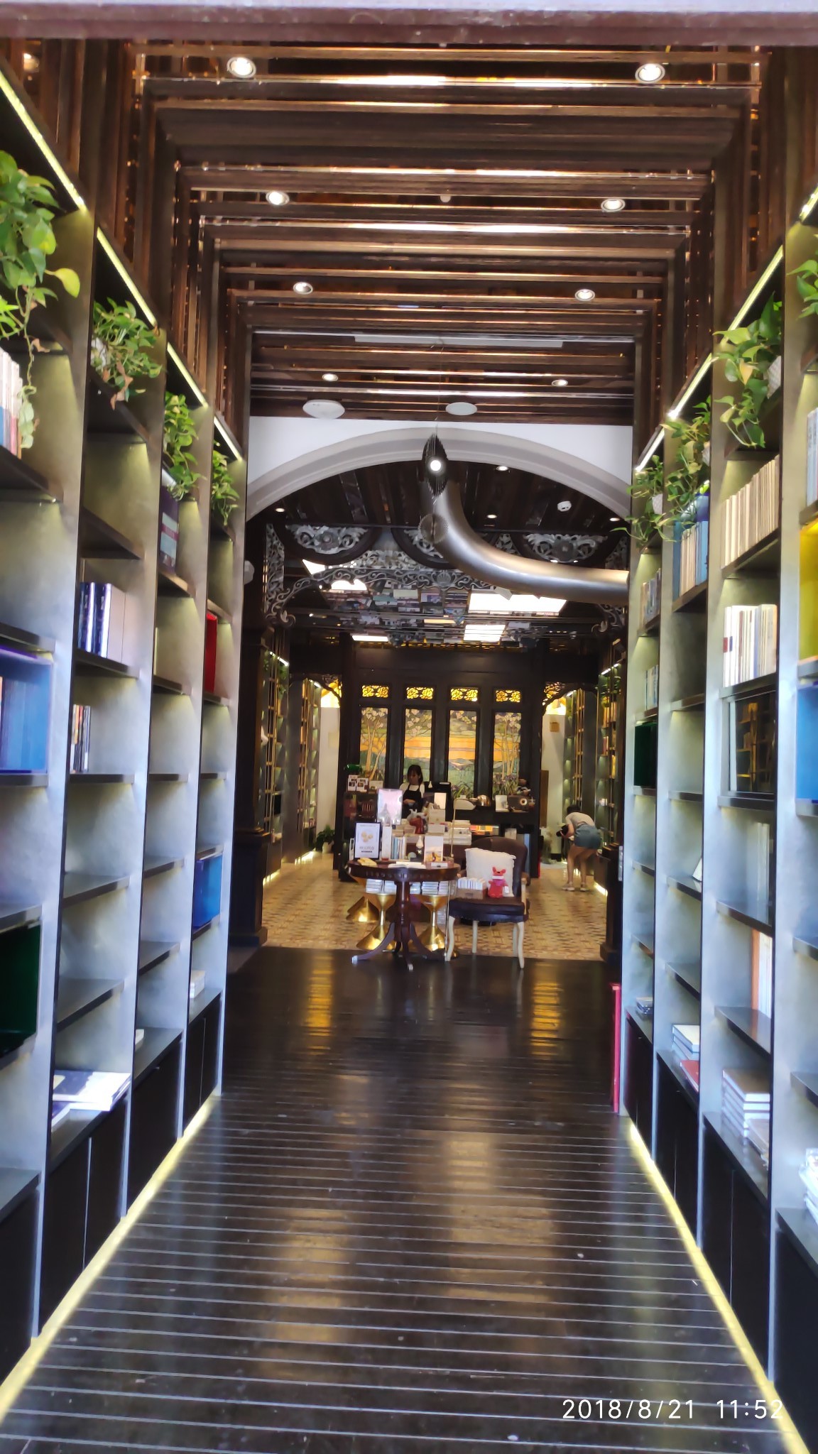 书店地图之晓学堂·虫洞书店——探秘鼓浪屿最美书店!