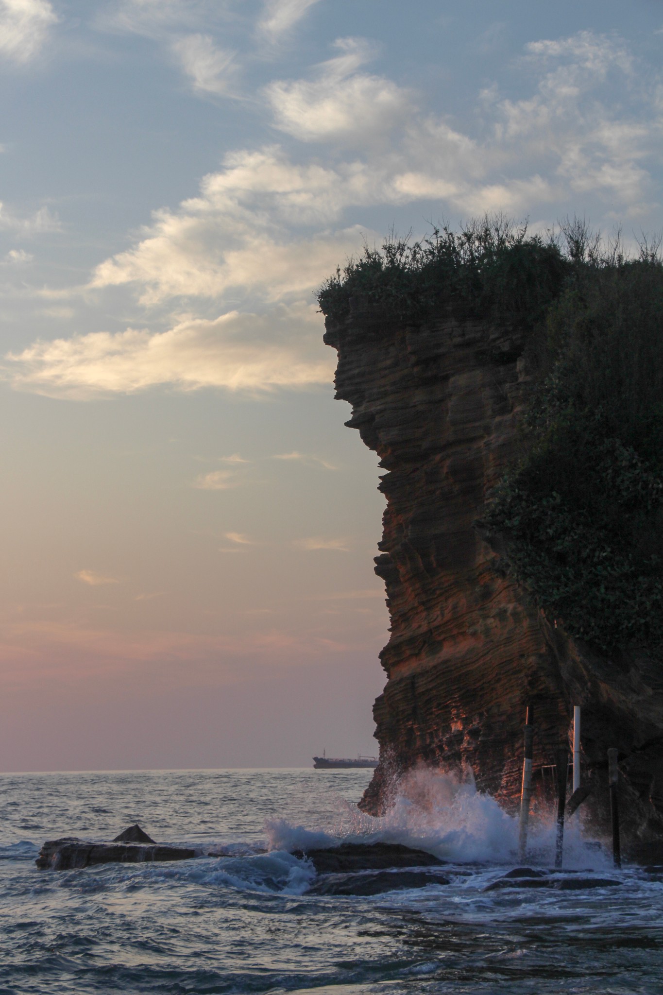 初夏时节,在涠洲岛与玥筑的碰撞