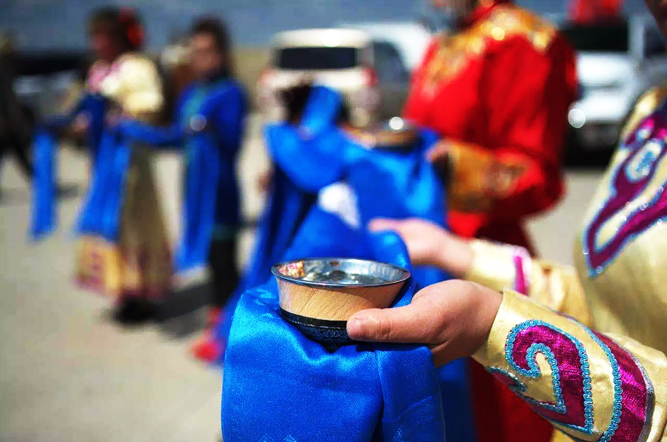 内蒙古希拉穆仁草原红格尔敖包景区库布齐沙漠2日游一价全含咨询客服