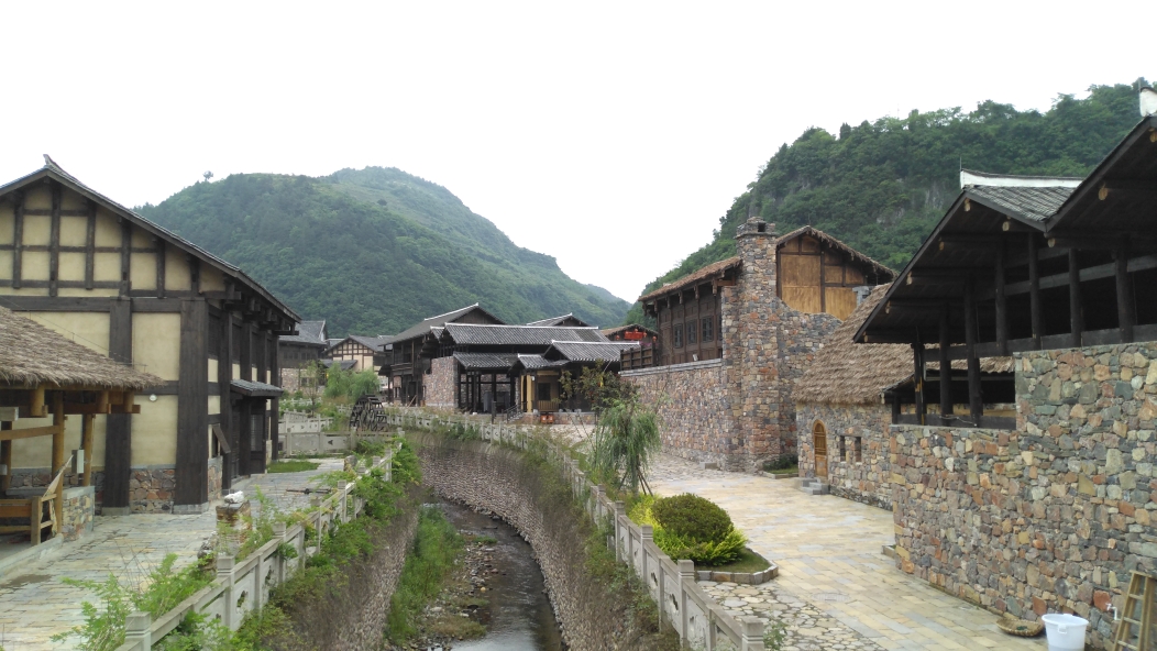 週一-週日)景點位置貴州省遵義市匯川區高坪鎮街道辦事處海龍屯村暫無