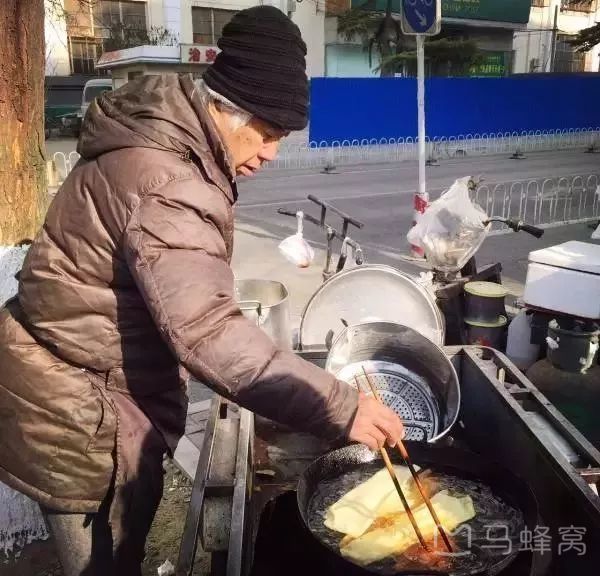 北京哪家煎餅果子鋪?zhàn)钫诤贸裕?