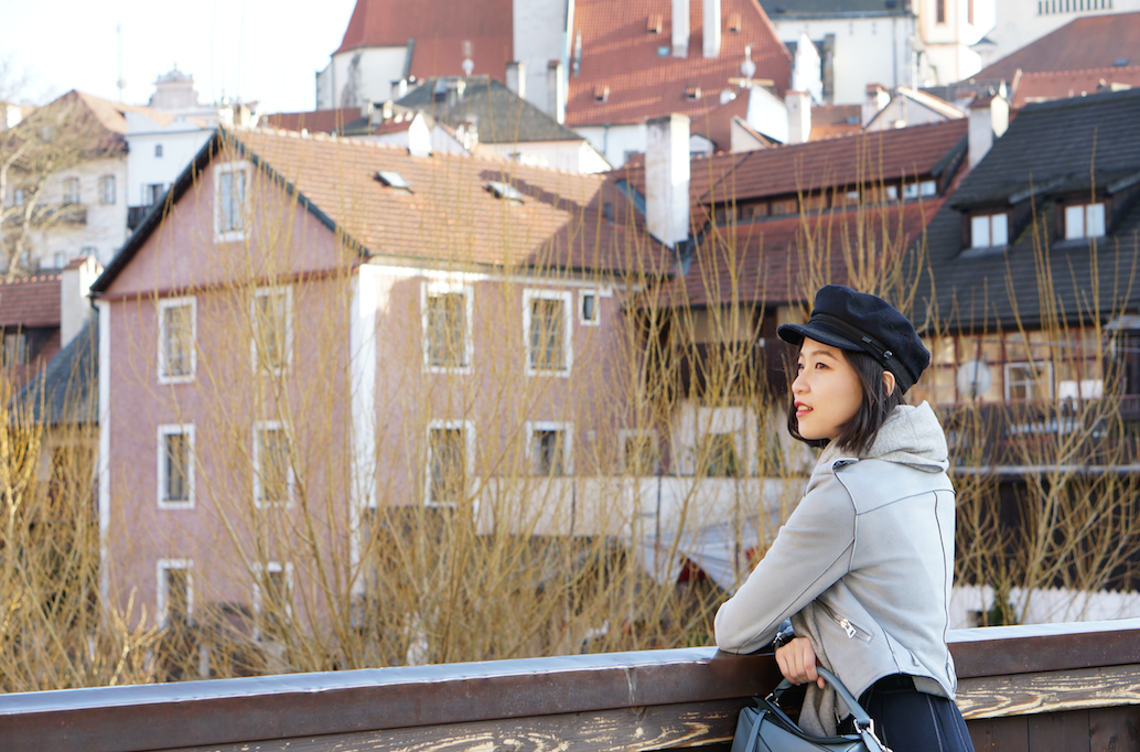 捷克（上）｜寻找一个小镇，看红屋顶上的黄昏