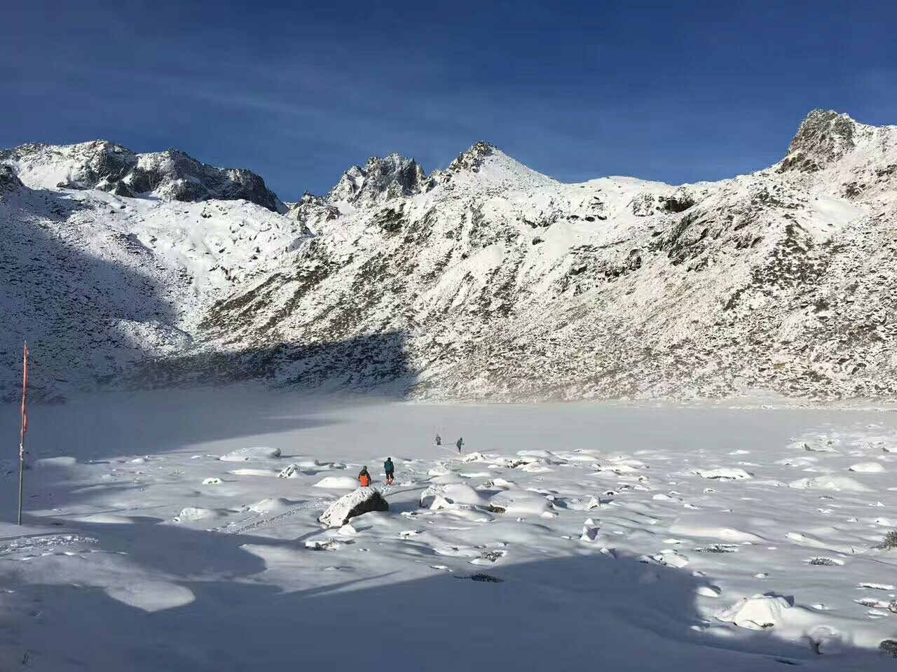 成都周邊一處徒步露營秘境甲爾孟措孟屯河谷旅遊遊記攻略天氣交通吃住