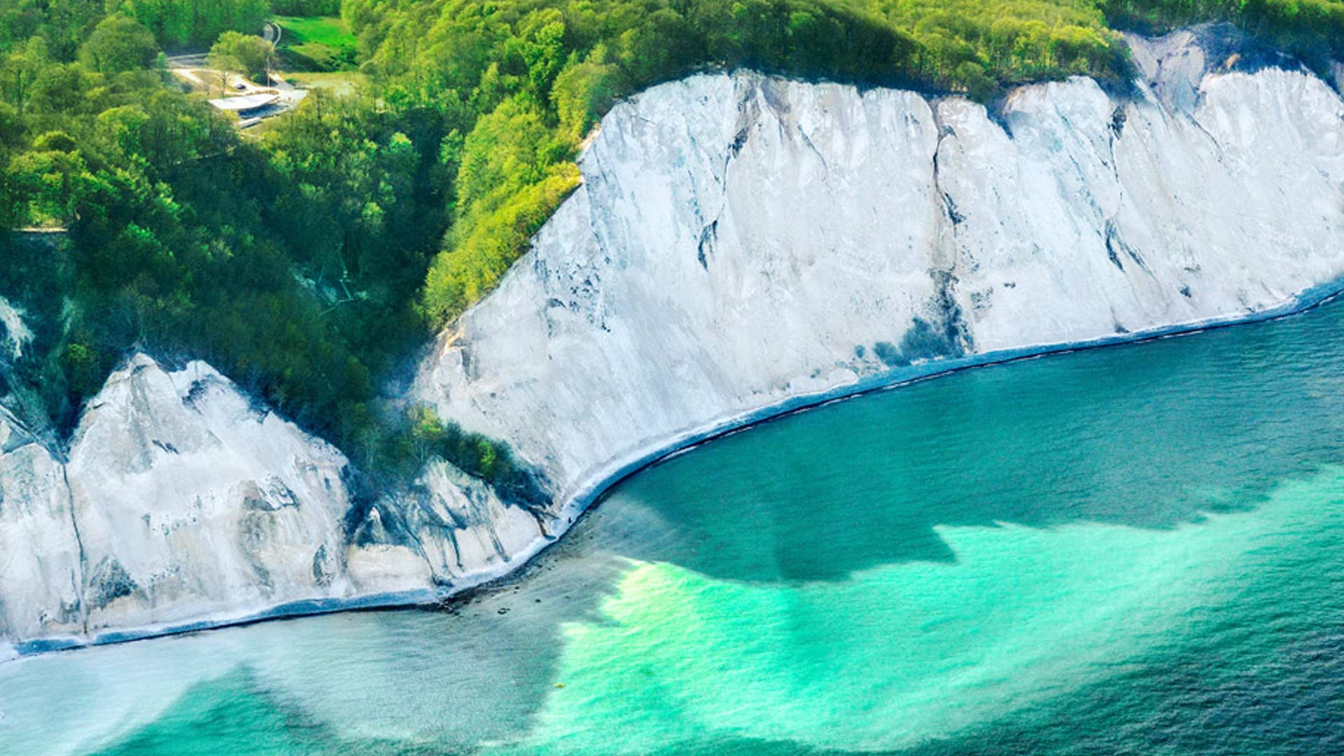                :摄于丹麦莫恩岛