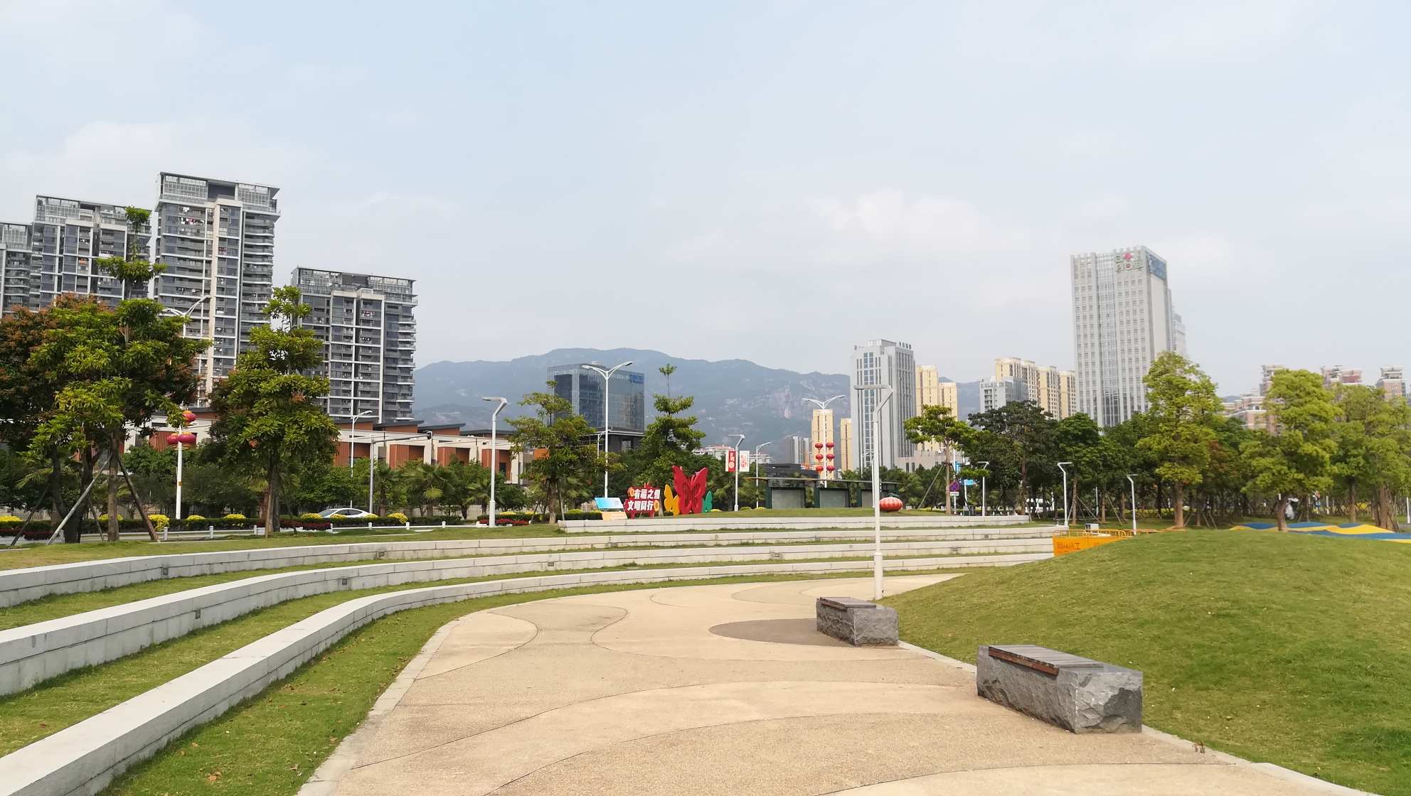 福州篇_马尾区东江滨月见花盛开