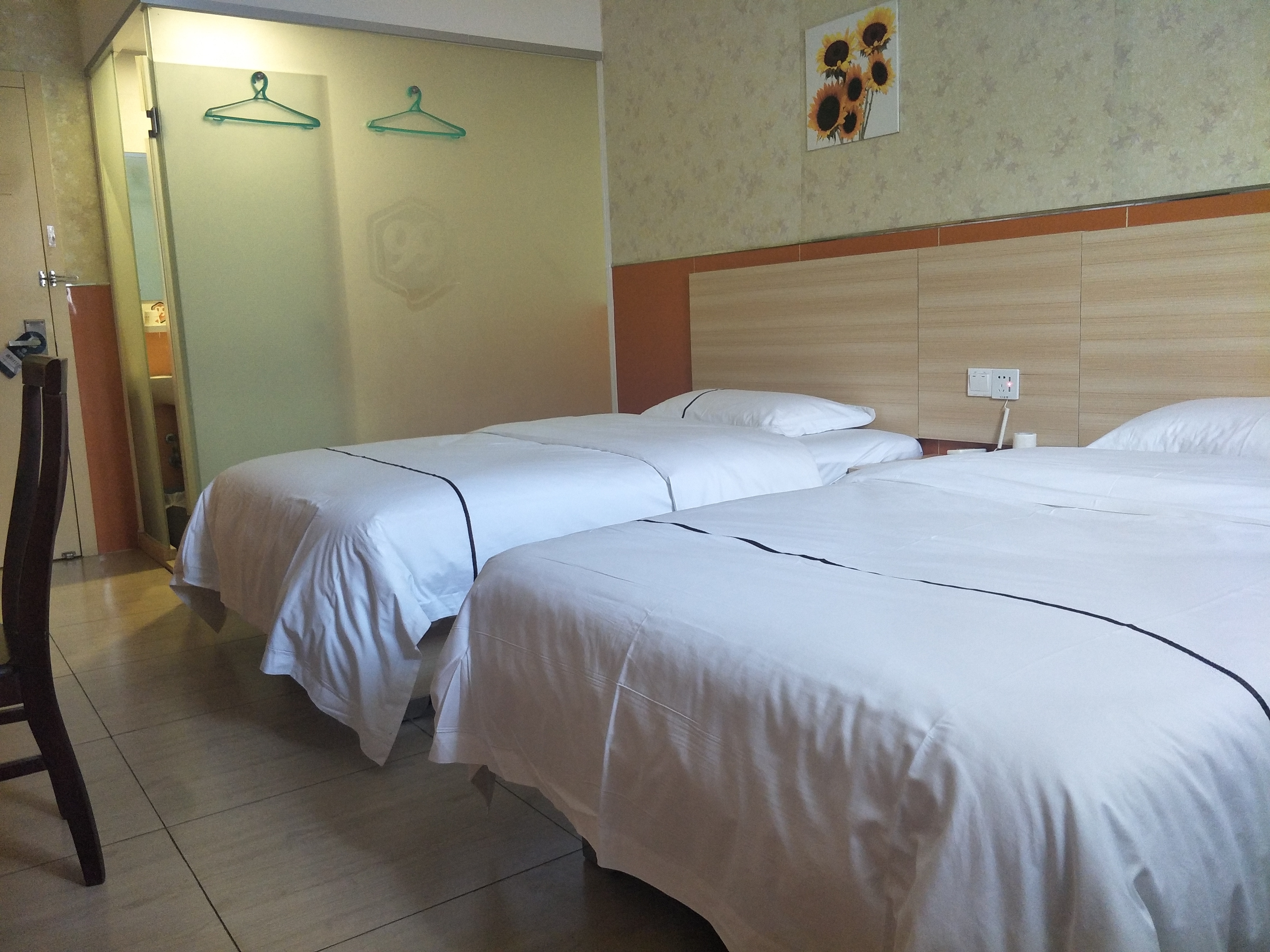 99优选酒店(深圳龙城广场龙园路店)