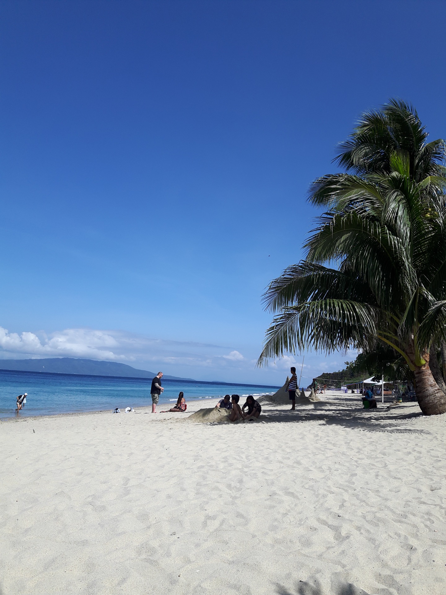 菲律宾马尼拉最近的海岛(puerto galera海豚湾白沙滩)2日1夜游--海豚