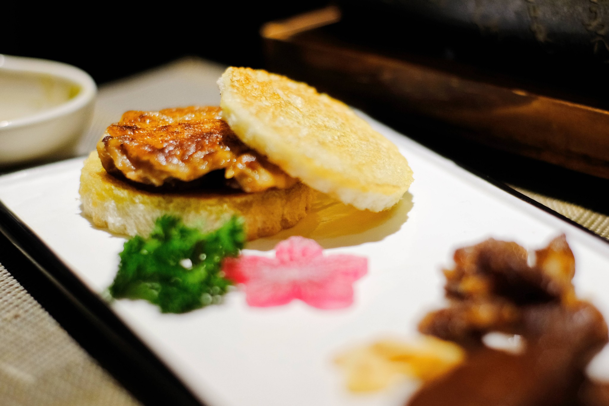 深圳东部华侨城主题酒店群,在城堡里品味美食度假之旅
