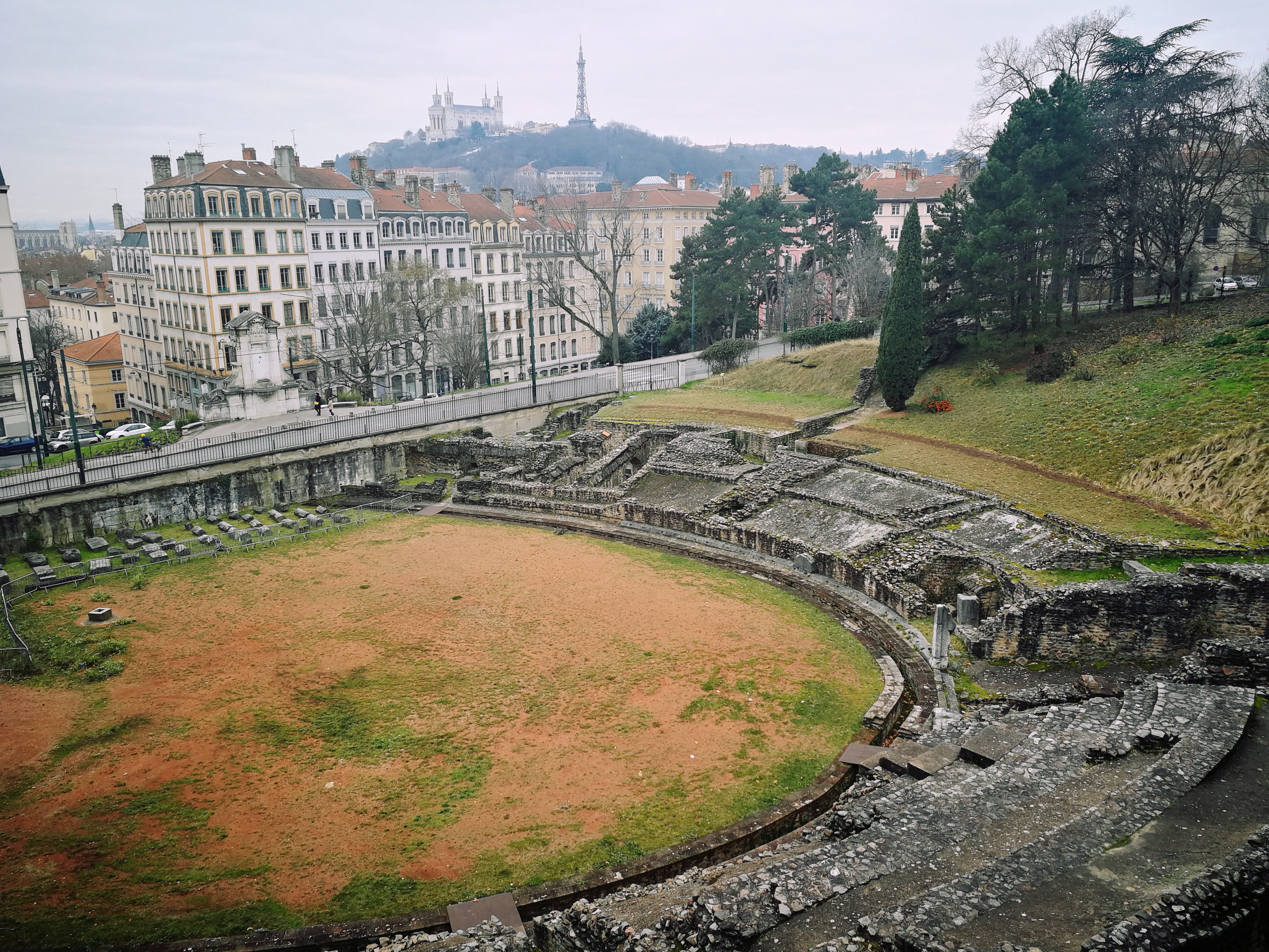 Amphitheater of the Three Gauls (Amphitheatre des Trois Gaules)