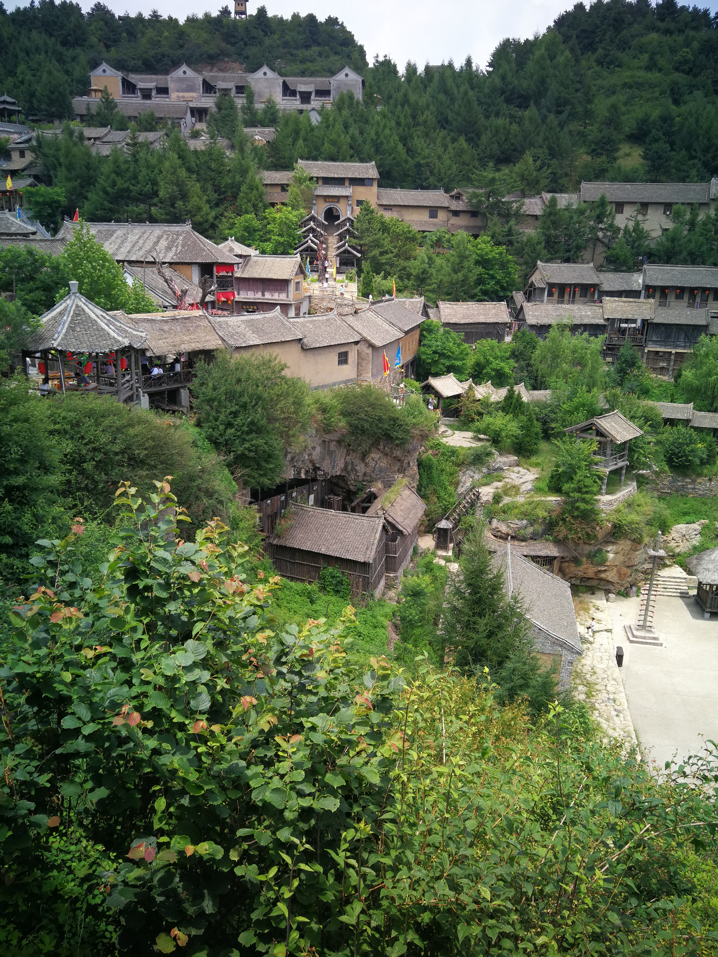 抱犊寨旅游攻略