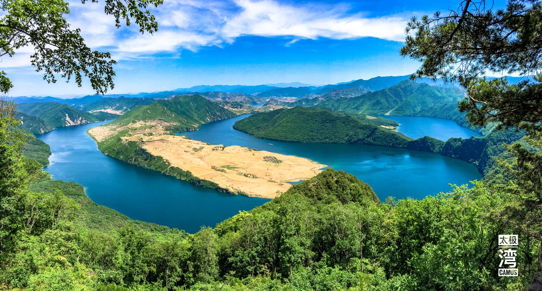 愛家太極灣觀景臺愛家太極灣觀景臺愛家太極灣觀景