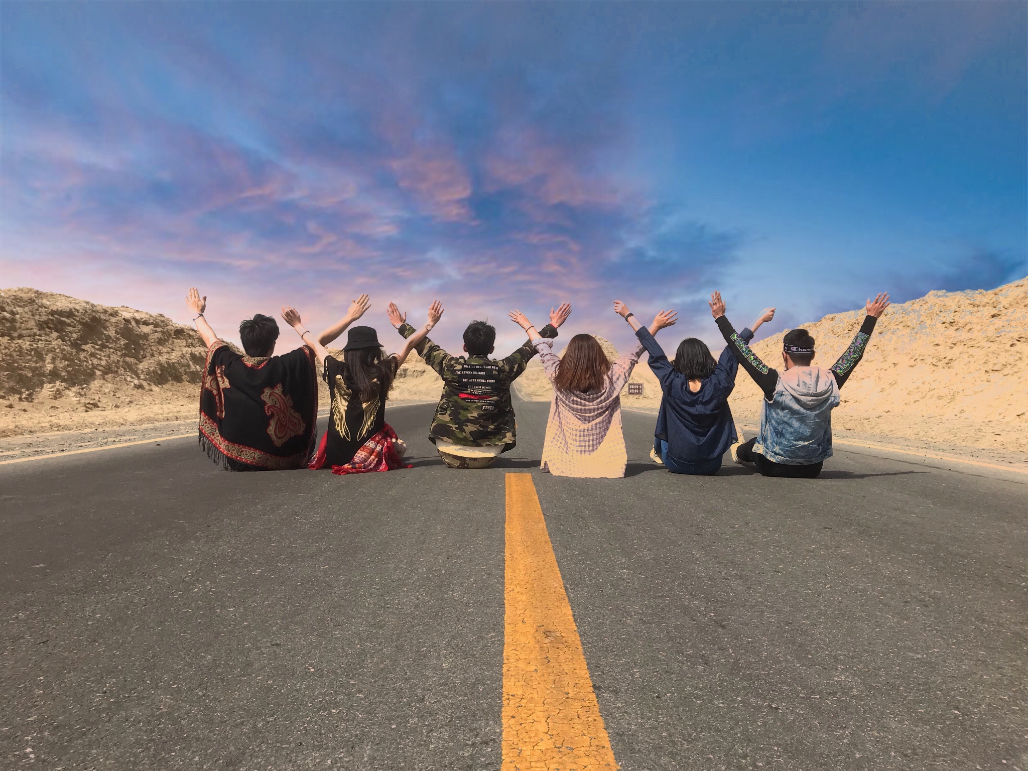 青海甘肃大环线离开城市踏上旅途青海甘肃大环线最美相遇