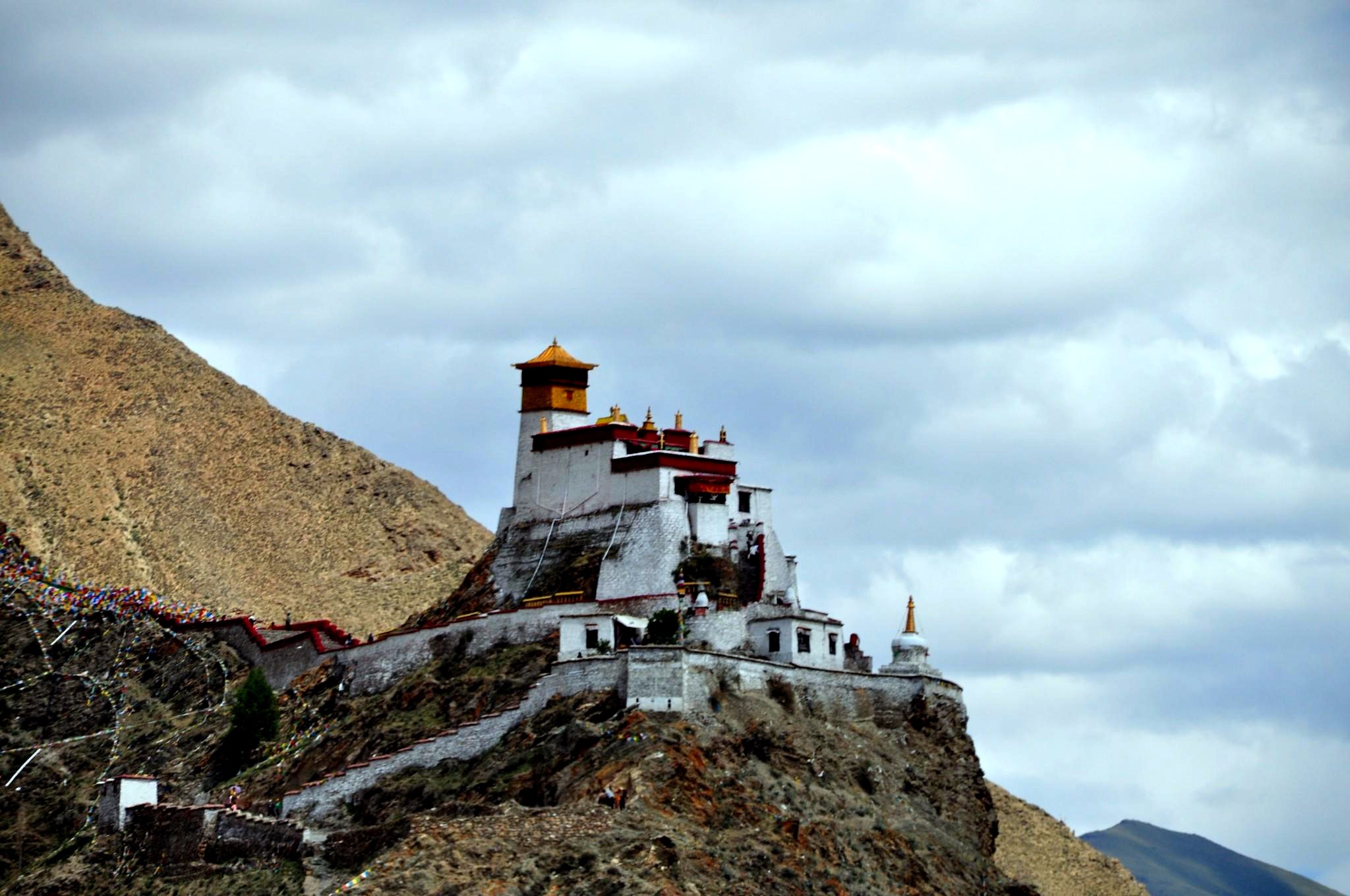 西藏的n个第一都产生在山南市(桑耶寺,昌珠寺.