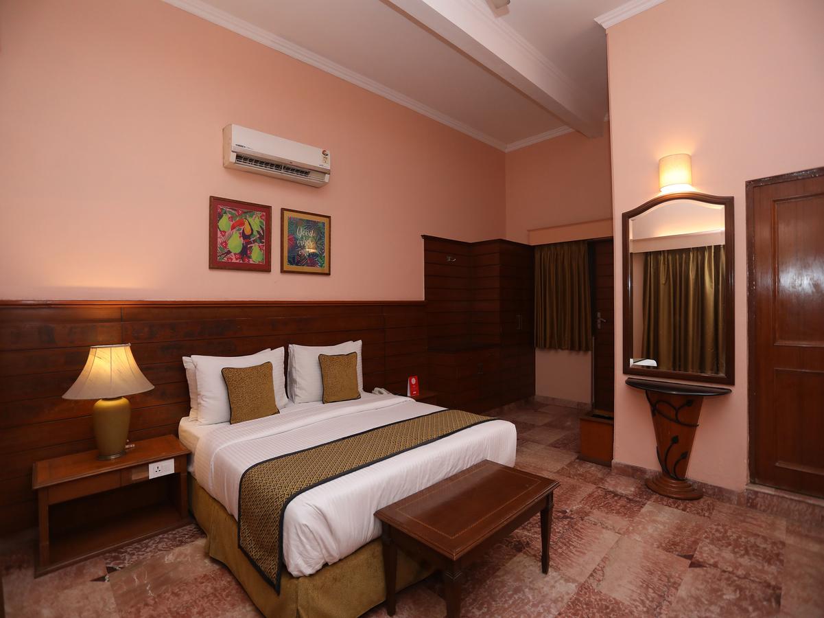 Capital O 10953 Dayal Lodge - A Boutique Hotel